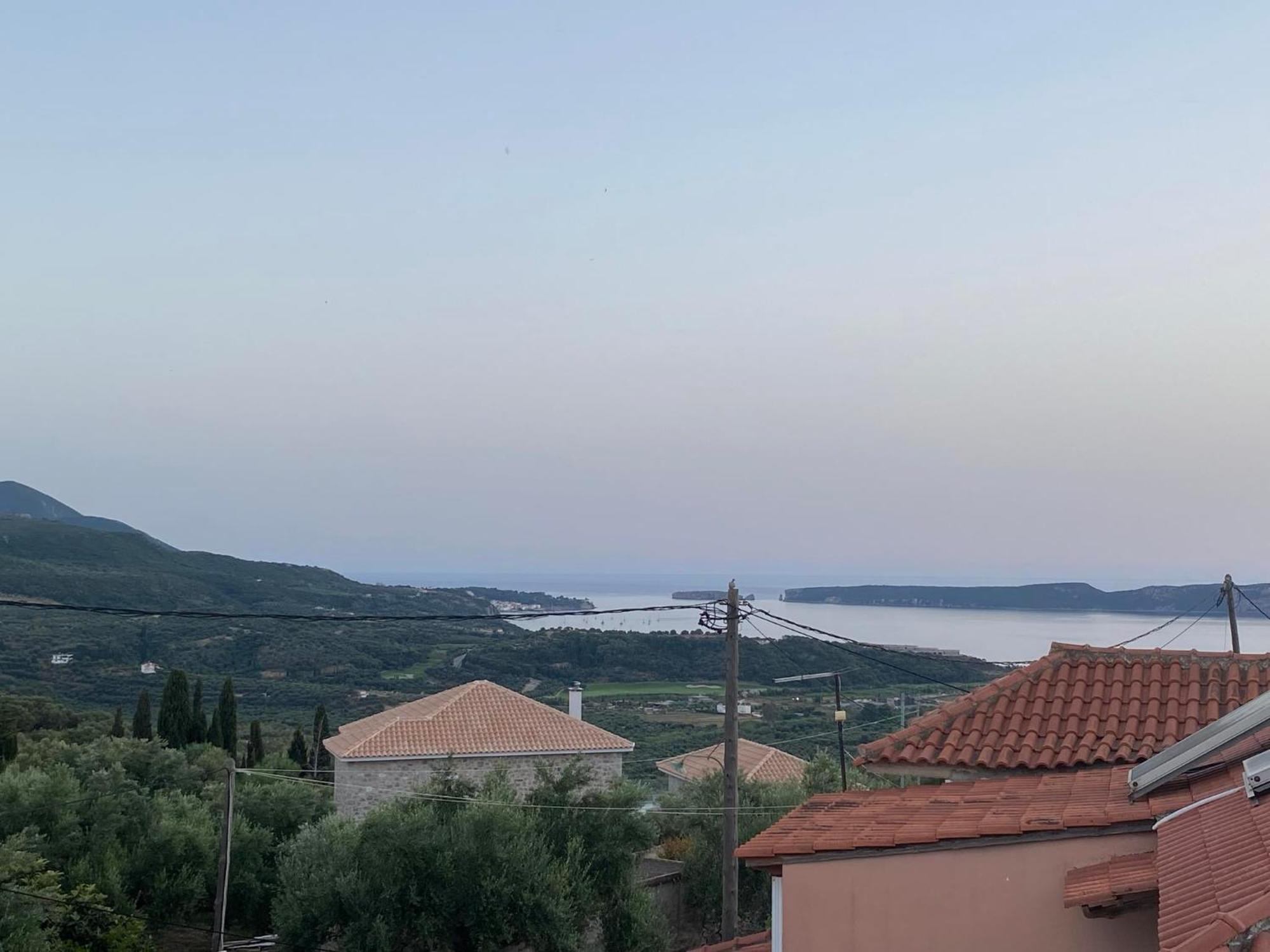 Golden Navarino'S Sunset 필로스 외부 사진